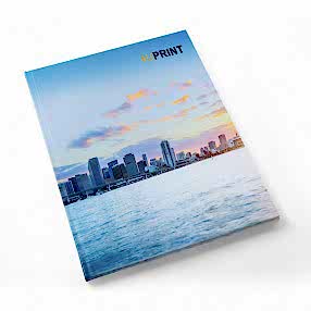 Книги в твердом переплете, цветные внутренние страницы, 175 x 245 мм Книги в твердом переплете, цветные внутренние страницы, 175 x 245 мм